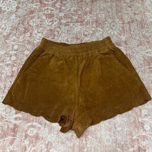 100% Genuine Suede Scalloped Lace Shorts With Pockets